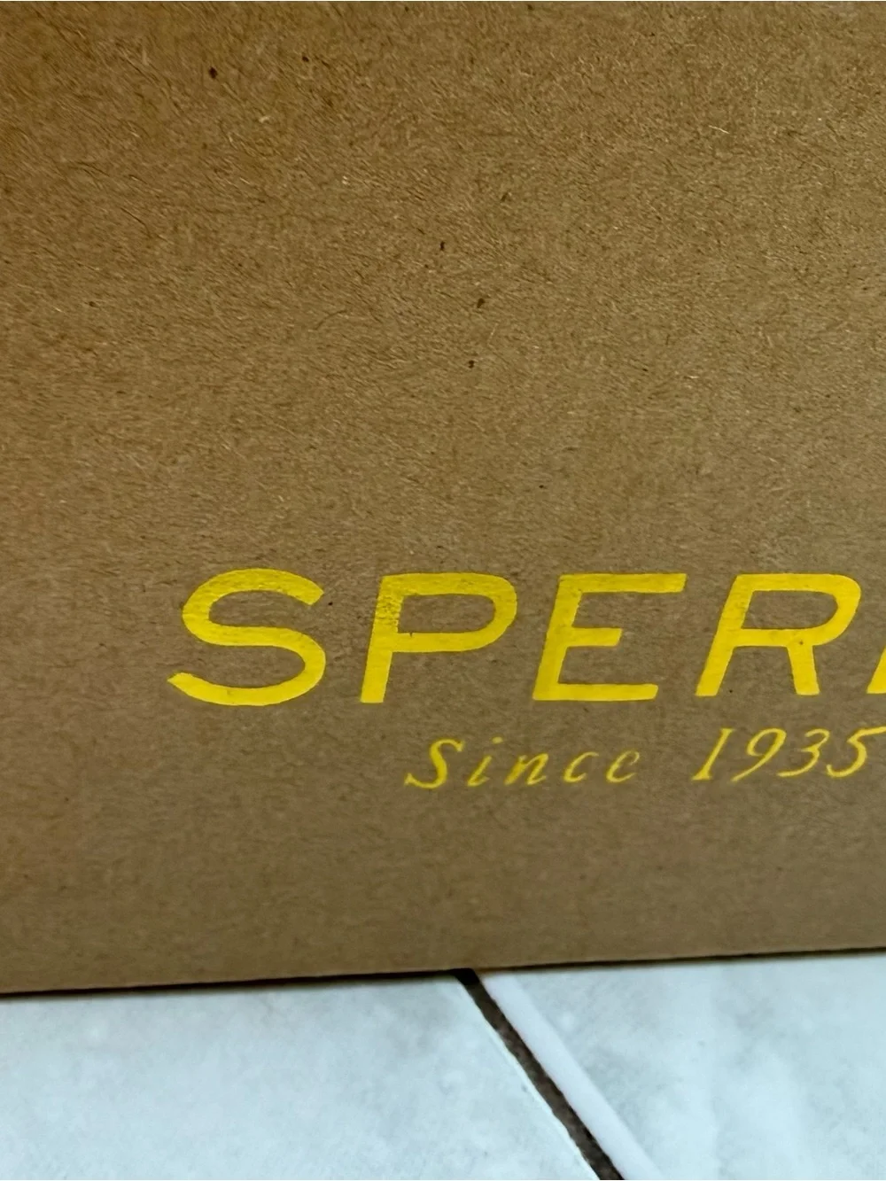 Sperry Gold Cup Men's Medium Beige Leather Boat Shoe. NWT. Original Box